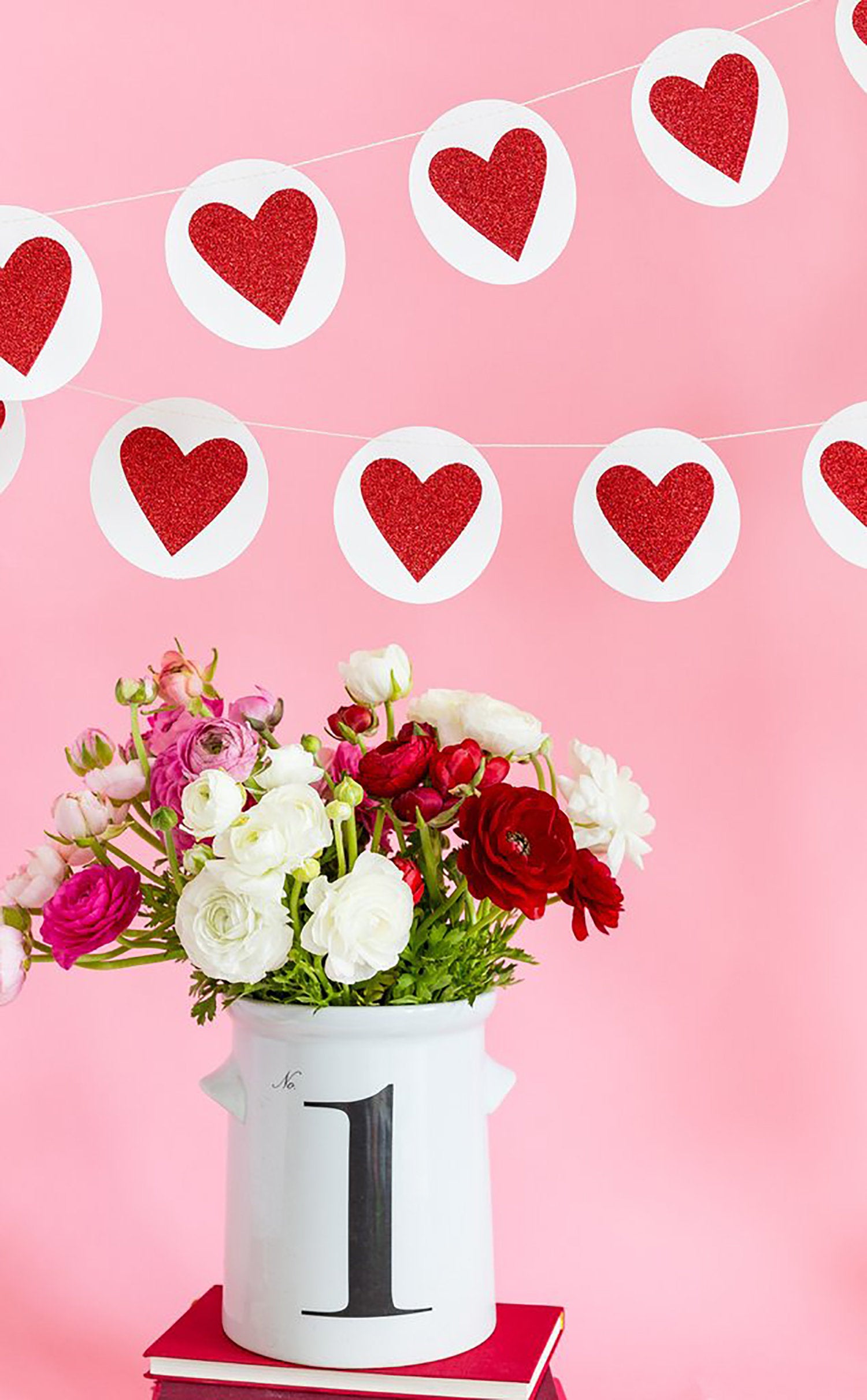 Valentines Day Decor Heart Banners - the-parties-that-pop