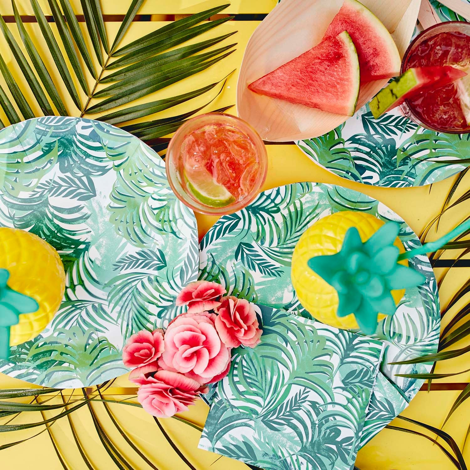Tropical Palm Leaf Plates - the-parties-that-pop