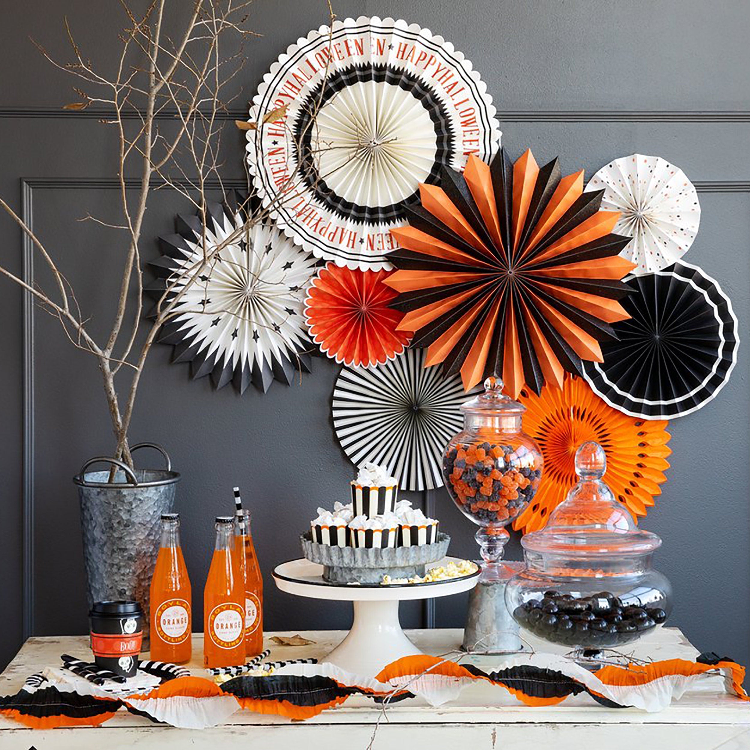 Halloween Paper Plates - Black Cats | Halloween Tableware - Halloween Party Plates - Halloween Party Supplies - Halloween Table Setting