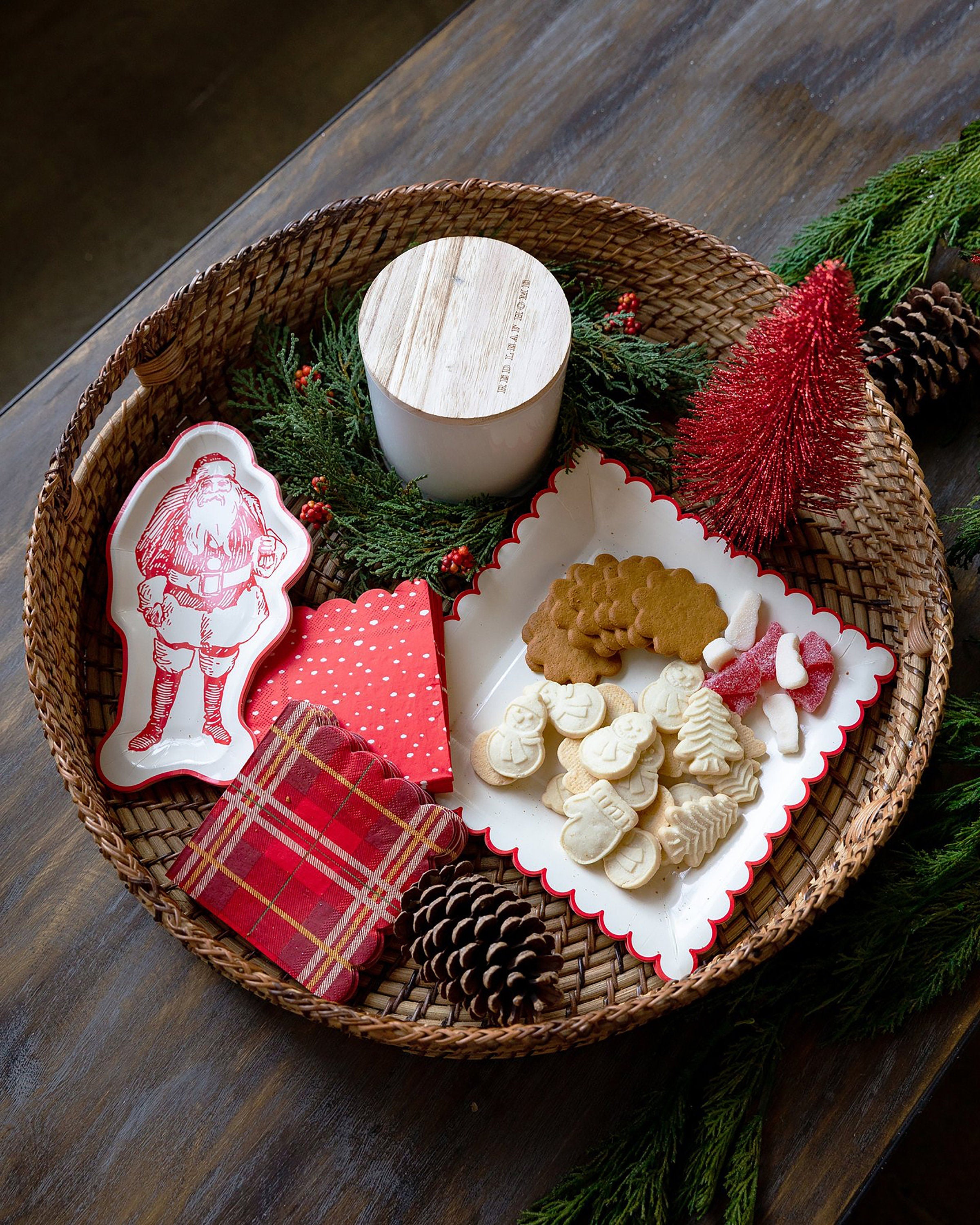 Santa Paper Plate | Vintage Santa Plates - Xmas Plate - Christmas Dessert Plate - Christmas Appetizer Plate - Christmas Plates - Believe