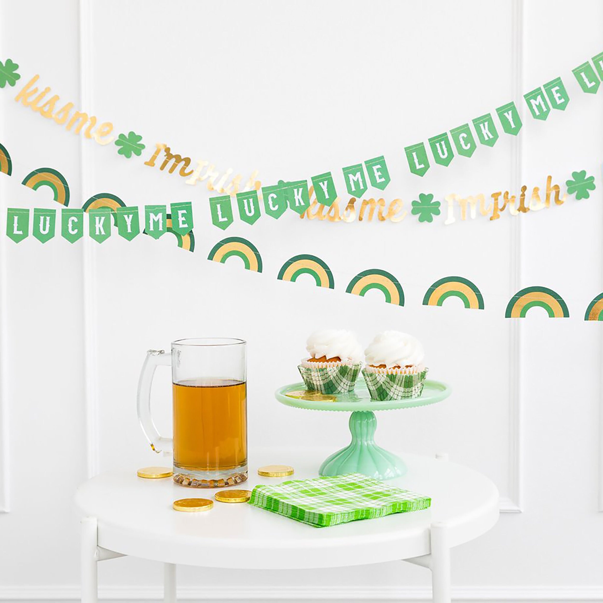 St Patrick's Day Pot of Gold - Paper Plates | St Patrick's Day Table Decor - St Patrick's Day Party - St Patrick's Day Tableware